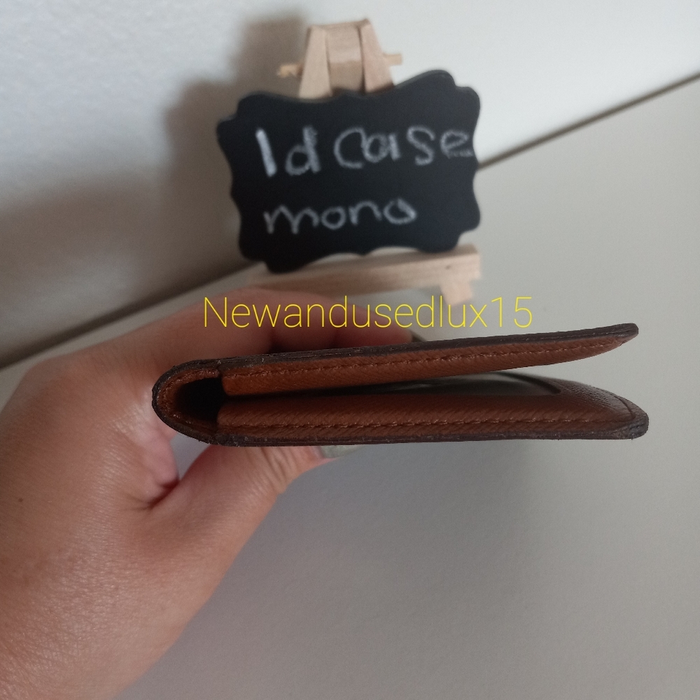 ID case - Picture 4 of 9
